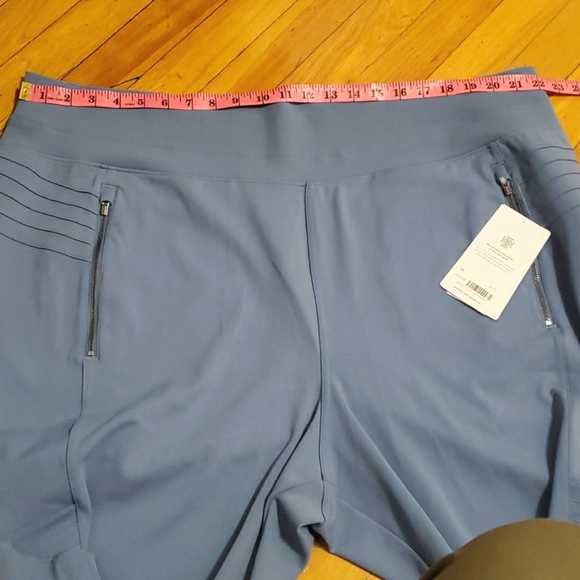 NWT Athleta Venice Moto Jogger. Blue. Size 3X. Plus size. 27" inseam. - Picture 9 of 12